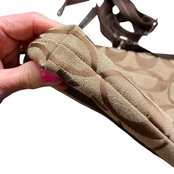 Coach Signature Brown & Tan Crossbody Bag Adjustable Strap logo F19220 coach - Picture 12 of 12